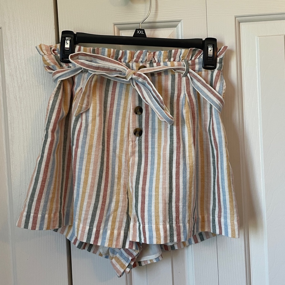 American Eagle Linen blend striped paper bag shorts casual summer boho Medium